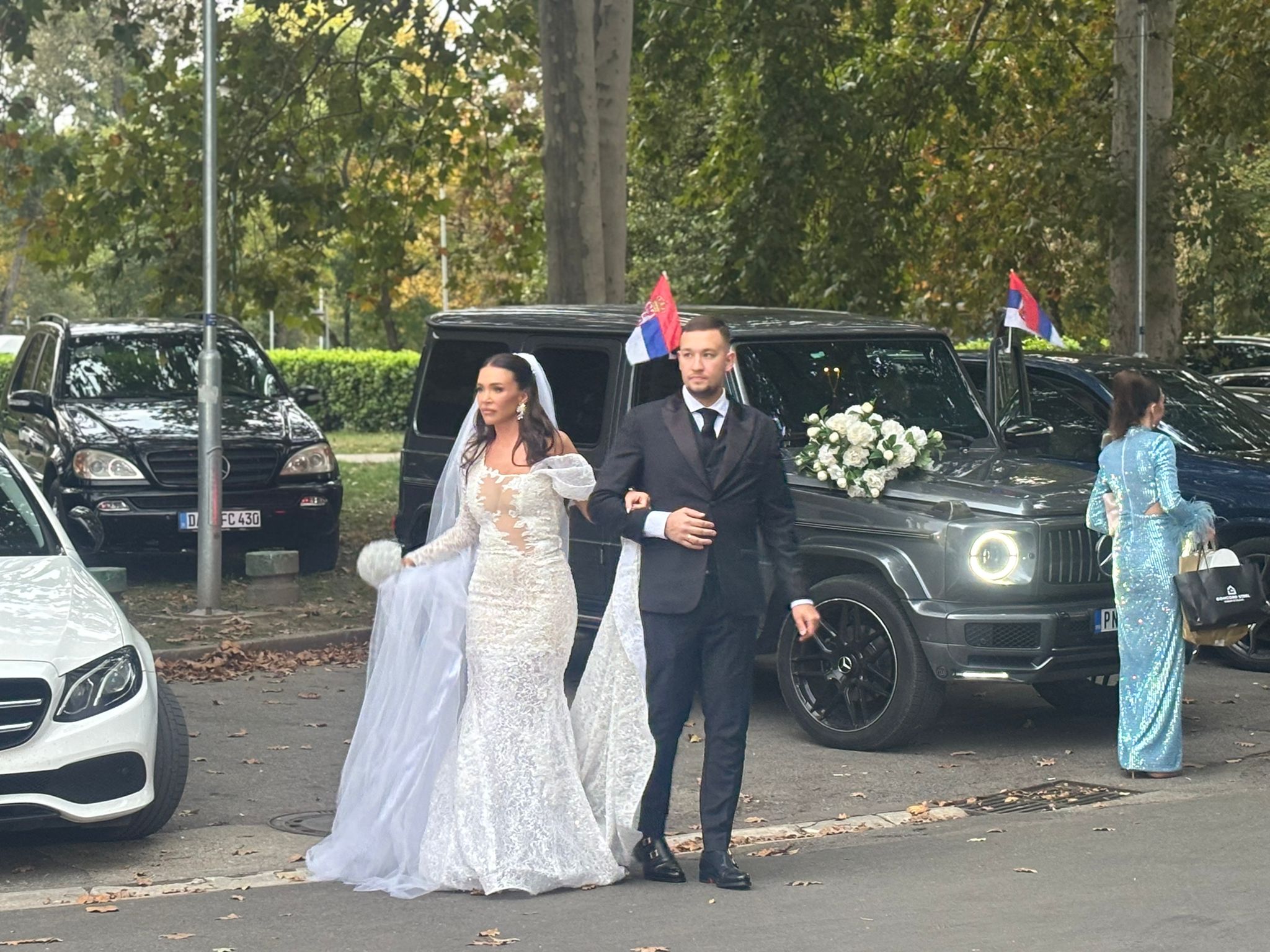 Cela estrada na svadbi Uroša Živkovića, evo sa kim je došao Žika Jakšić VIDEO 5 1760369898023