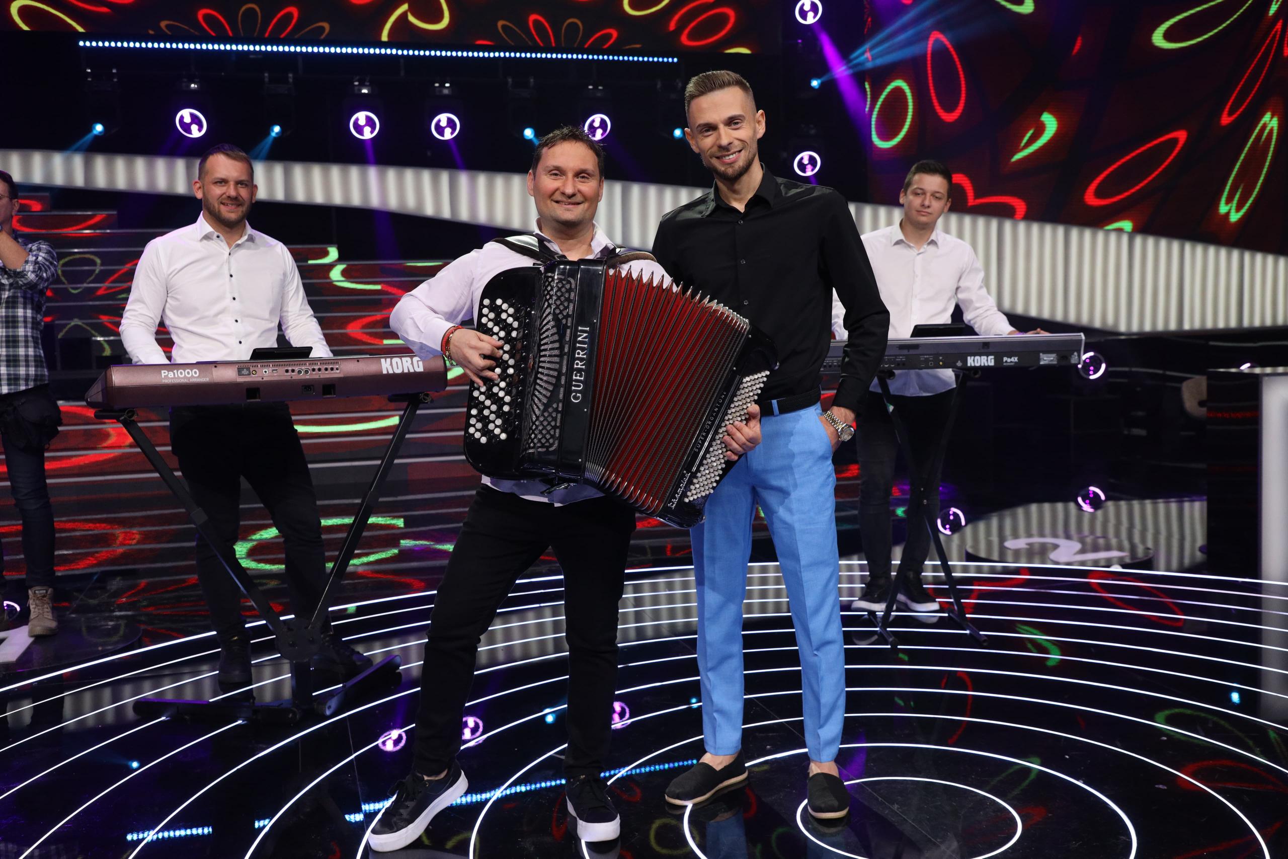 Premijerno: Aladin Pehić objavio pesmu koja nosi moćnu poruku VIDEO 5 1761390366444