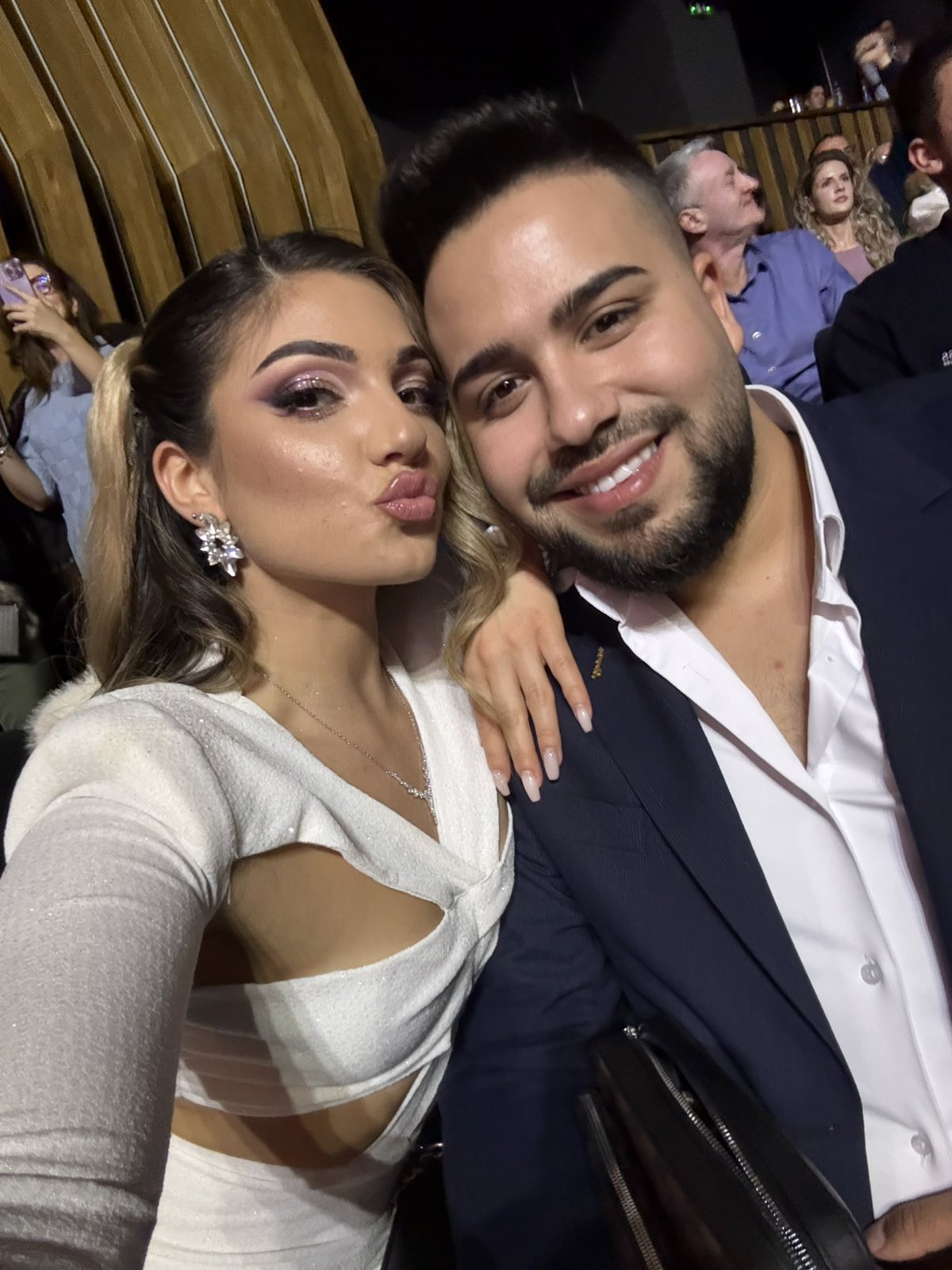 Planula ljubav? Pobednik "Zvezda Granda" se ne odvaja od ove prezgodne koleginice FOTO 5 Andjela Arman NIkola Stanisic 1