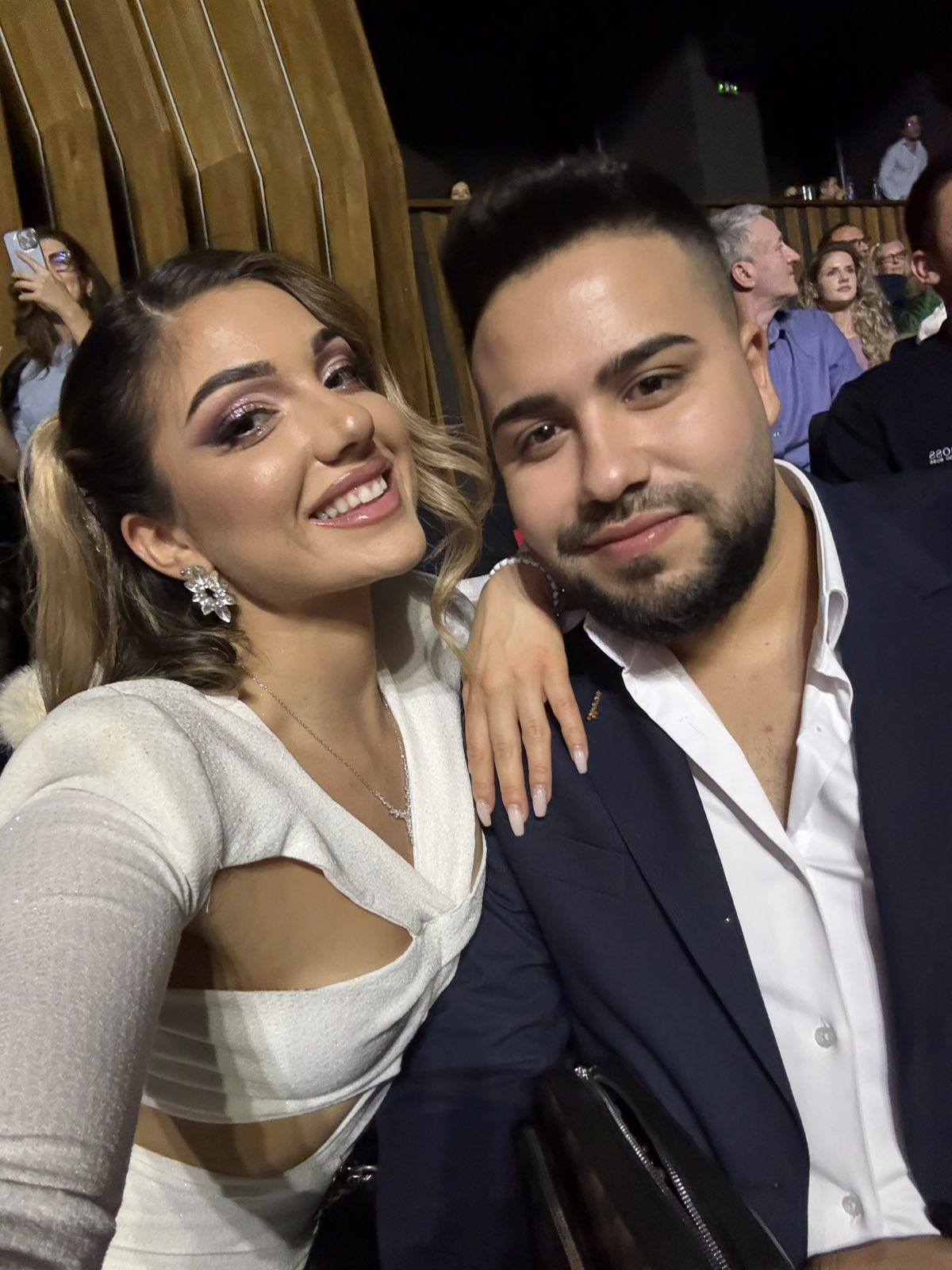 Planula ljubav? Pobednik "Zvezda Granda" se ne odvaja od ove prezgodne koleginice FOTO 6 Andjela Arman NIkola Stanisic 7