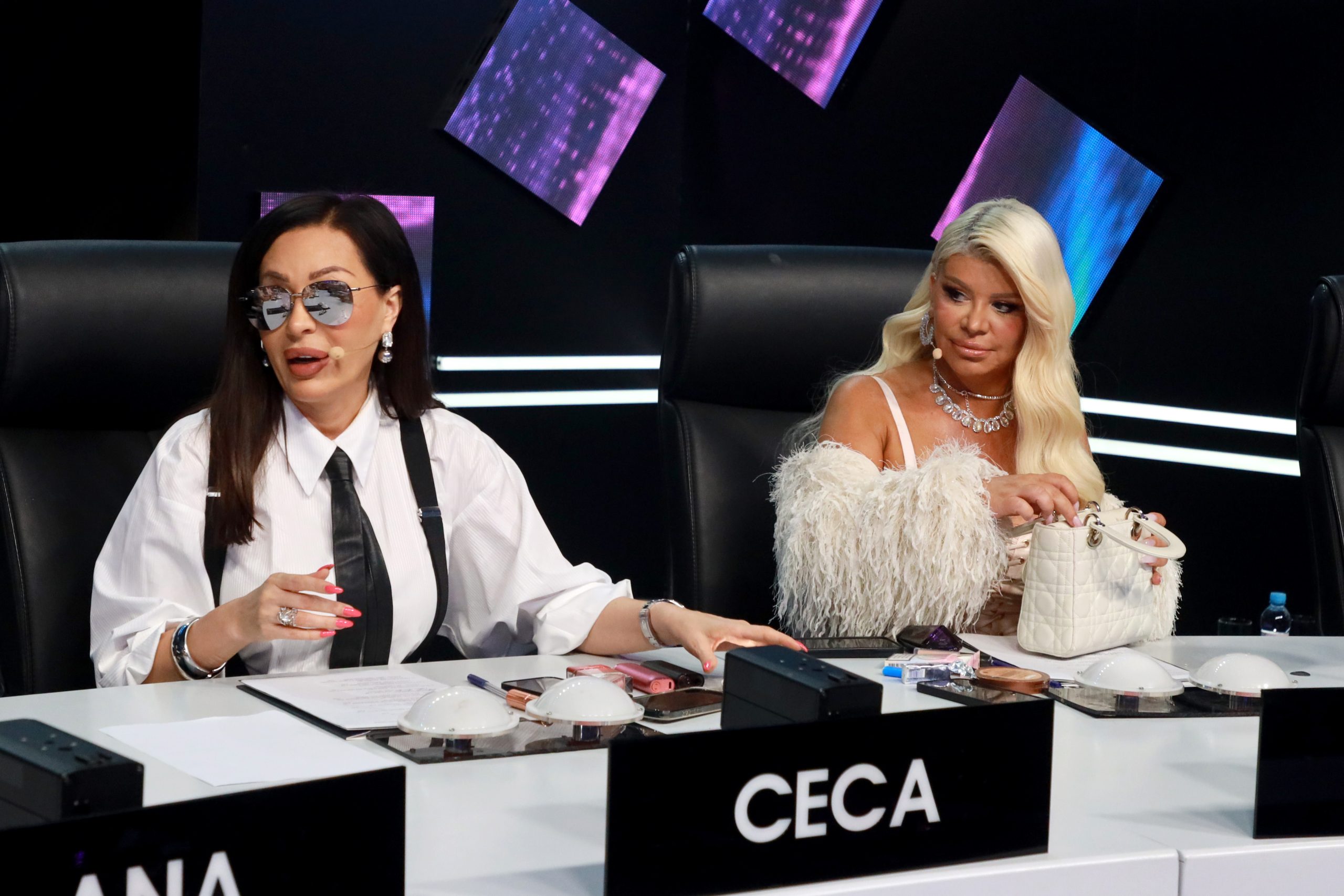 Ceca Ražnatović u Zvezdama Granda: Dama sa stavom u smoking izdanju 6 CECA I DARA ZG SNIMANJE 23092025 FOTO MUNJA 37 okok 2