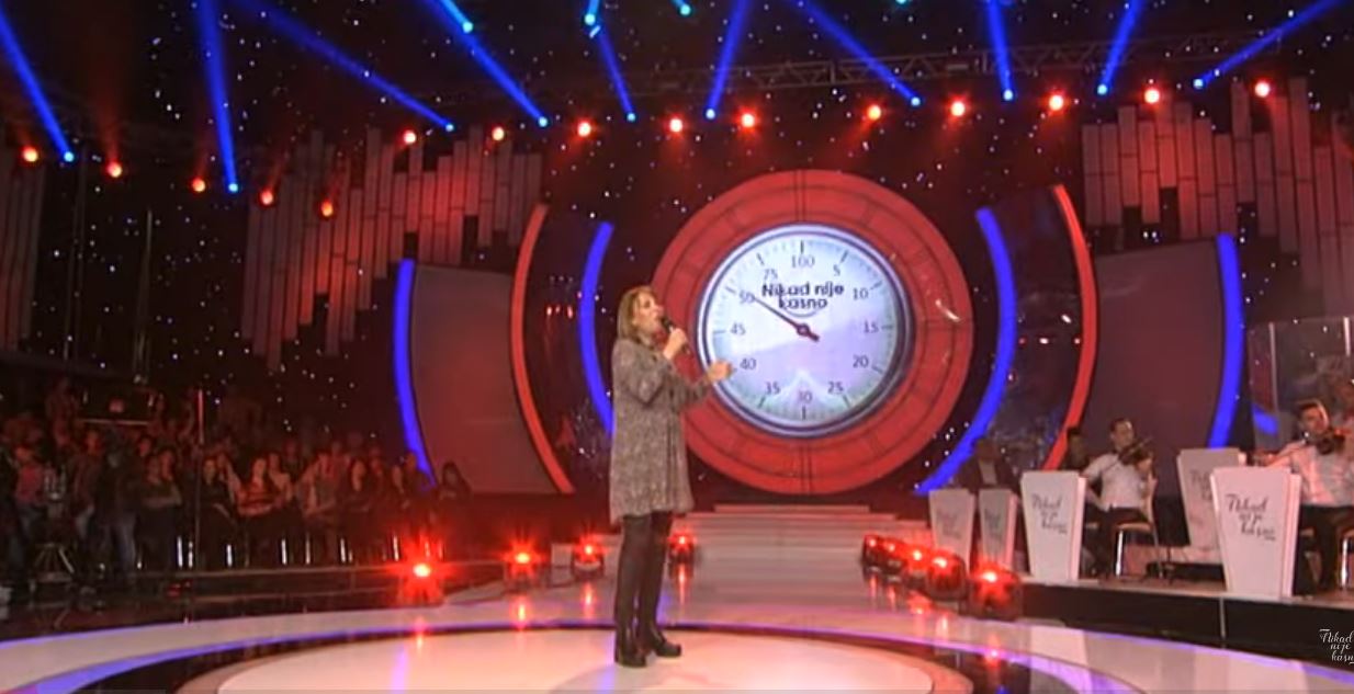 Pevačica slomljena od bola, preminula joj rođena sestra 6 Capture 23