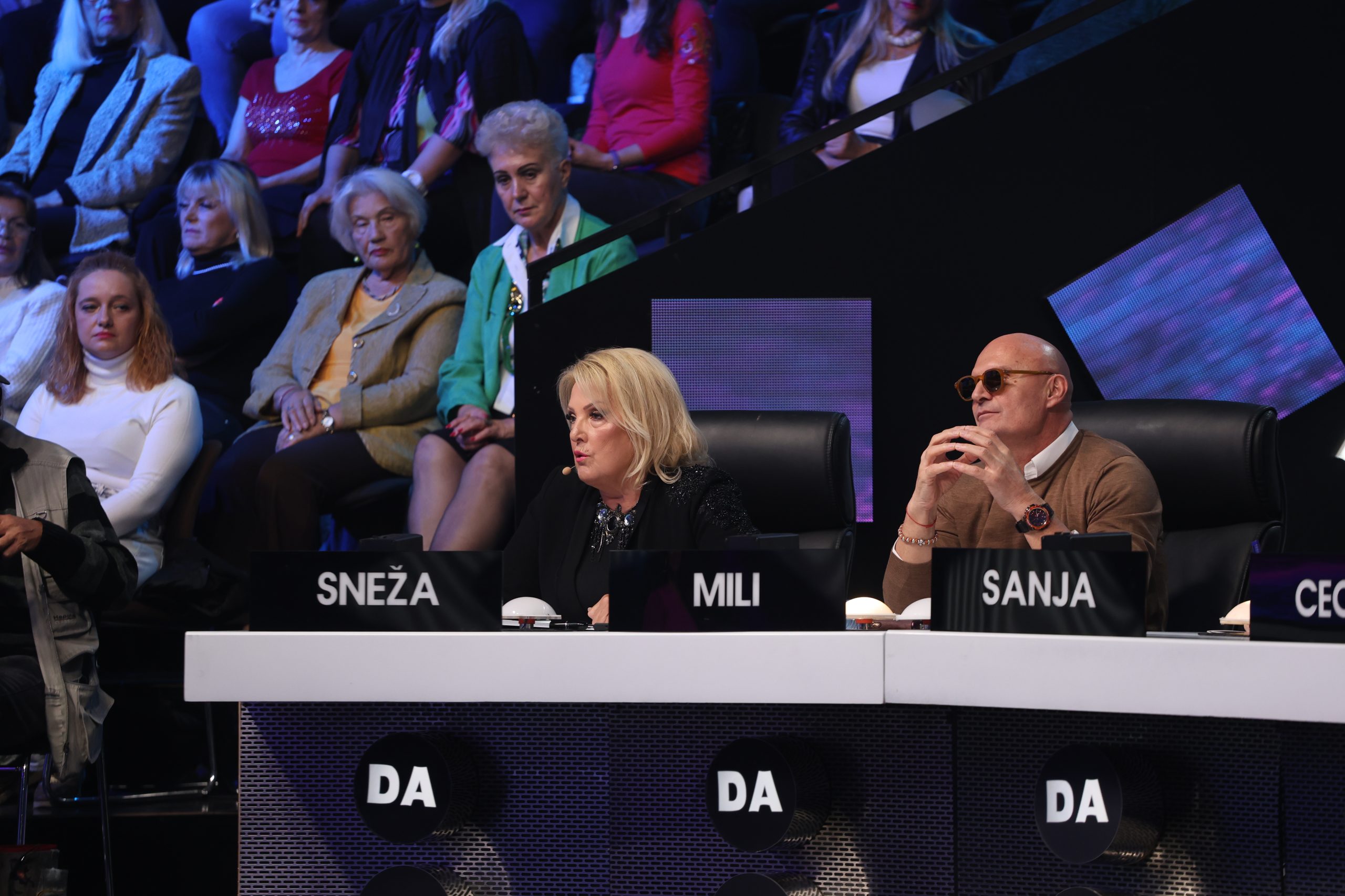 Glas koji je sve razoružao: Tihomir iz Šapca osvojio žiri, pa zapevao sa Kebom u glas (VIDEO) 6 E08A8973