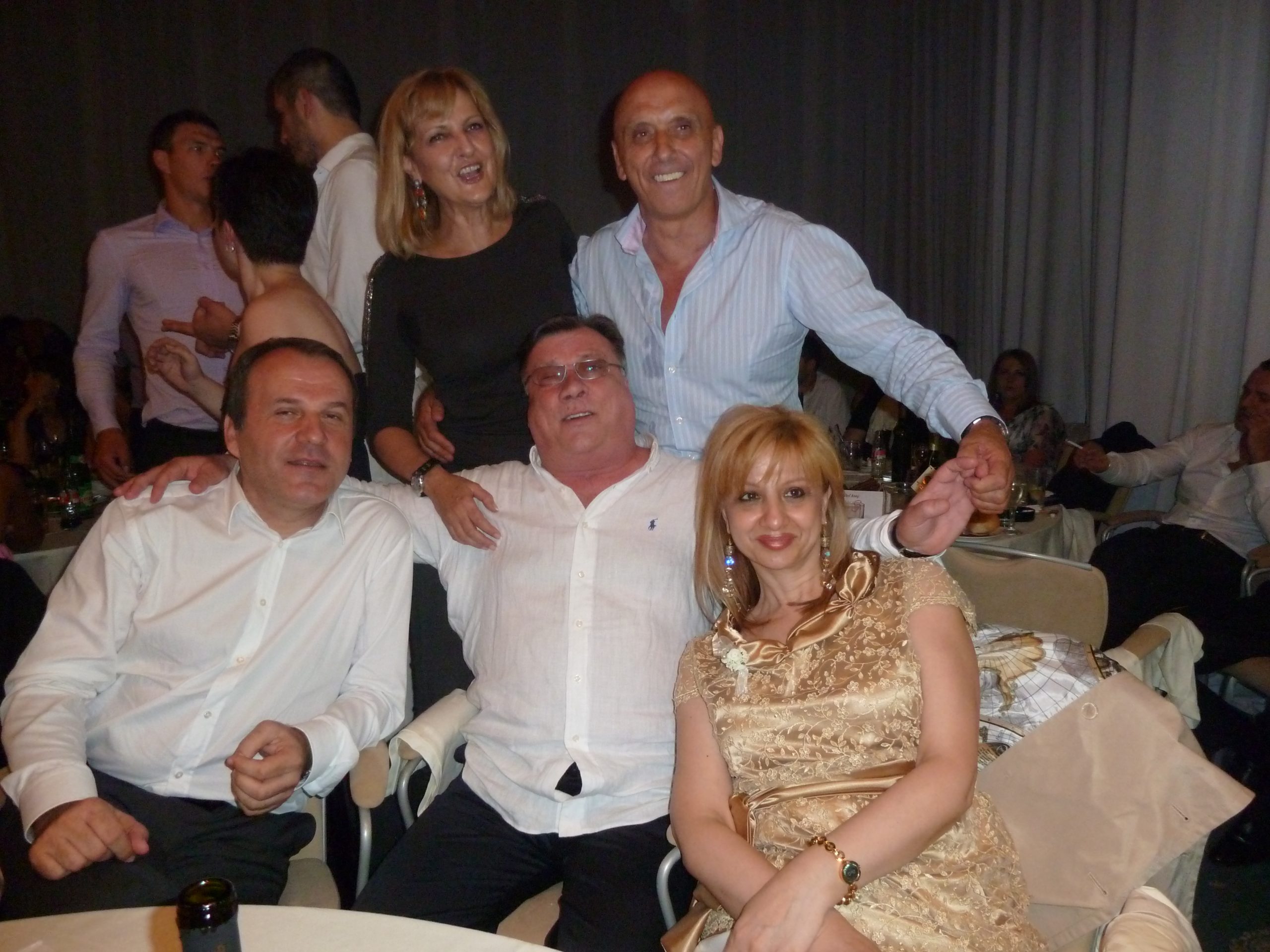 HALID BESLIC ZENI SINA FOTO MUNJA 1