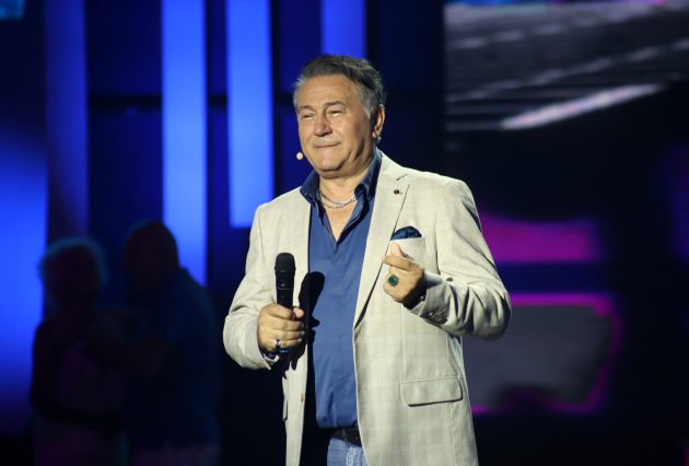 Ovo je snajka Halida Muslimovića, krasila je naslovne strane poznatih magazina 6 HALID MUSLIMOVIC NNK SNIMANJE 26092025 FOTO ELENA ok 1