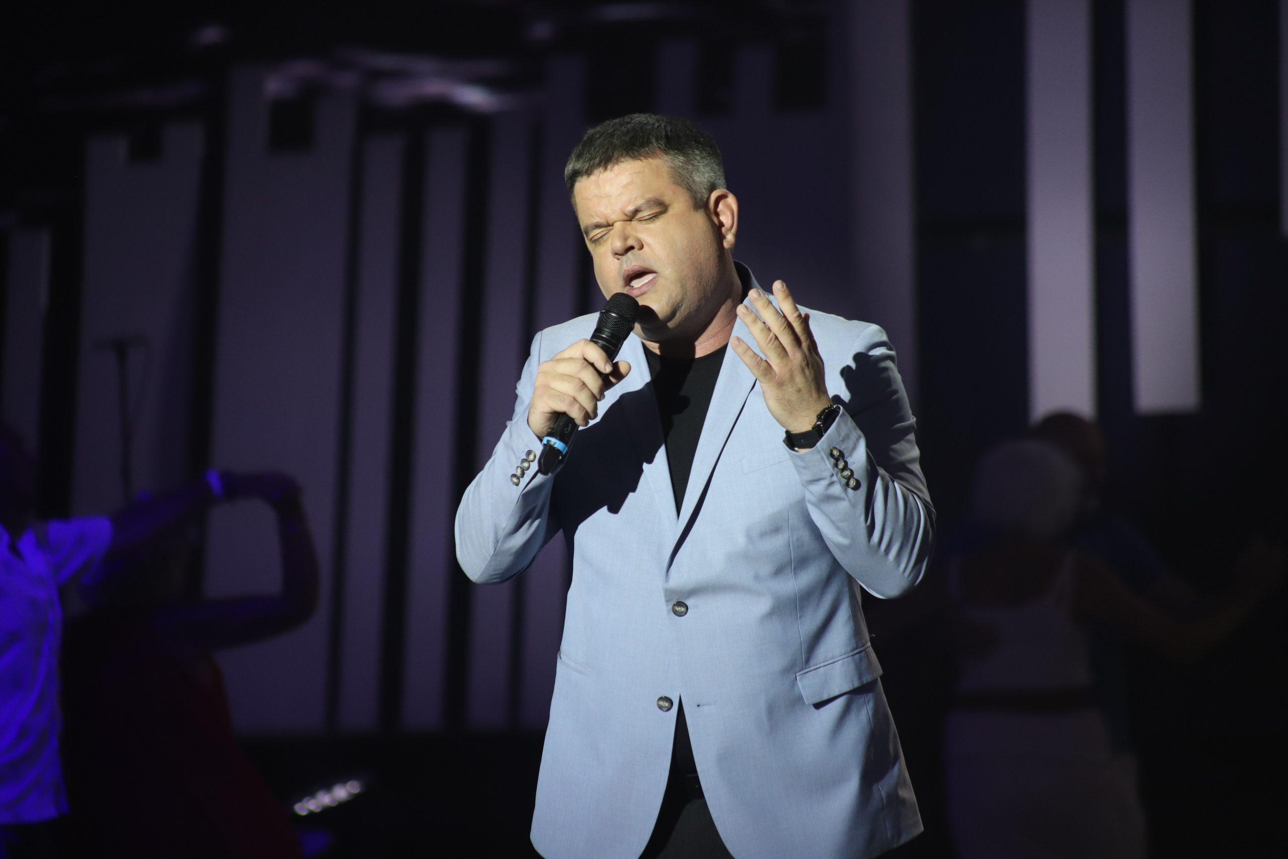 Aleksandar Tešanović odao počast preminulom ocu: "To mi je bila najgora noć u životu" VIDEO 7 IMG 2180 1