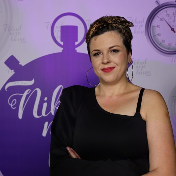 JELENA NJEGOMIR 40 GOD. SUBOTICA 12