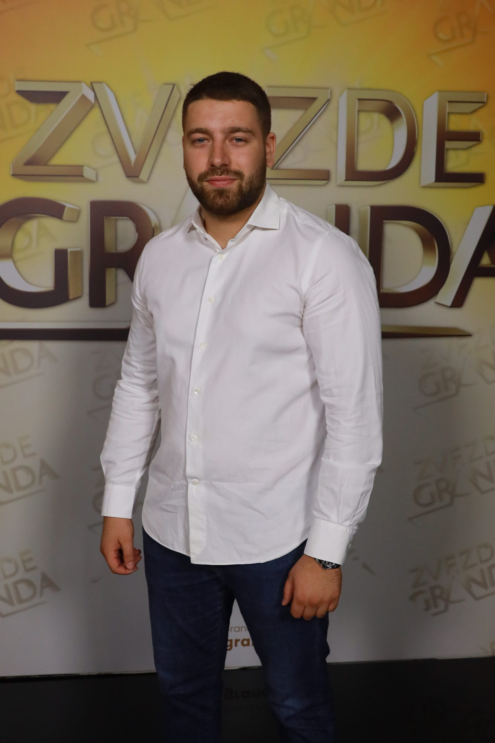 Javnost ga poznaje od detinjstva, a sad je u Zvezdama Granda: "Očekivao sam da Đorđe David neće glasati" VIDEO 8 LUKA IVANCEVIC 22 GOD. BEOGRAD 13