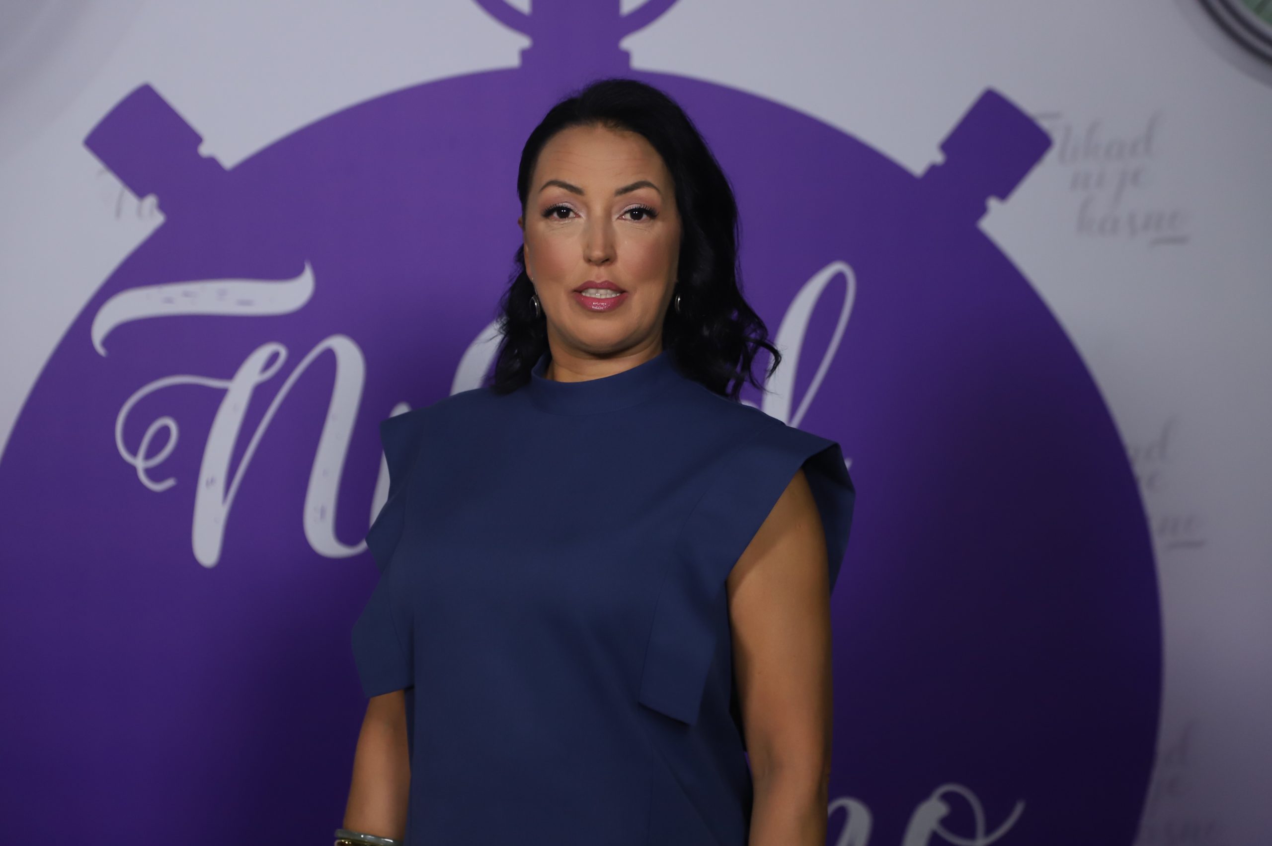 Marina Mladenović na ivici suza zbog smrti majke: "Dve godine se borila, njena bolest je na mene ostavila velike tragove" VIDEO 8 MARINA MLADENOVIC 44 GOD. DJENIS KRUSEVAC 13