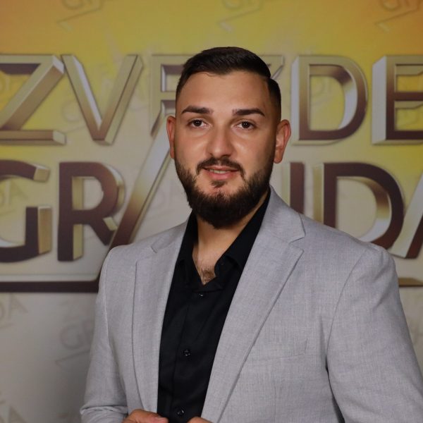 Nijaz Porčić 1 NIJAZ PORCIC 28 GOD. CAZIN BIH 15