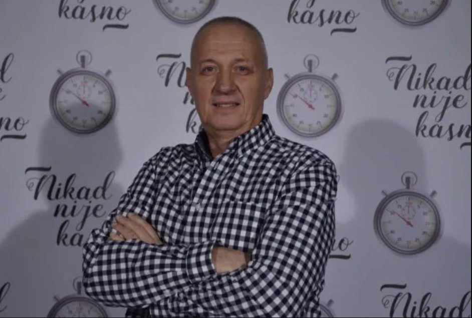 Rođeni brat Lepe Brene je isto pevač, svi ste ga gledali u muzičkom takmičenju: Započeo karijeru pre nje, bila mu je najveća podrška 8 brenin rodjeni brat