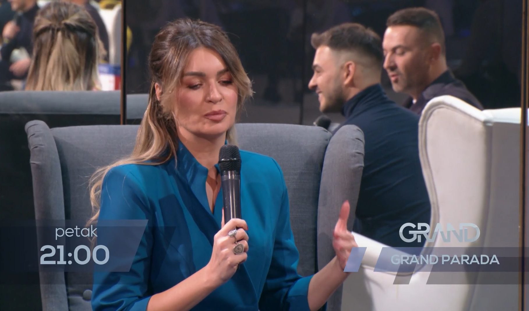 Voditeljka zatekla pevača pitanjem, pokušao da se izvuče, ali... "Kako je slagao, trepnuo nije" VIDEO 5 Screenshot 2025 10 30 153720