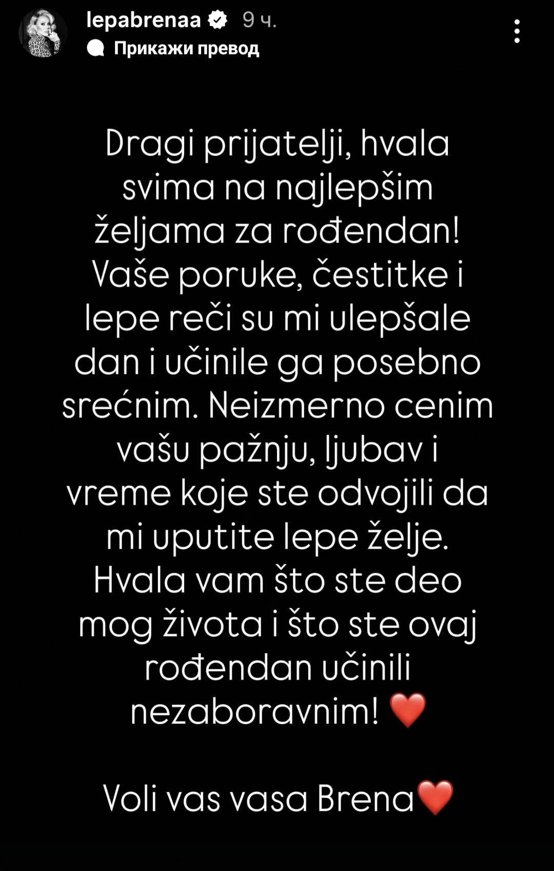 Brena bez trunke šminke proslavila 65. rođendan, objavila fotku iz vile, ispred nje torta, na ušima slušalice 9 Screenshot 20251021 071112 Instagram