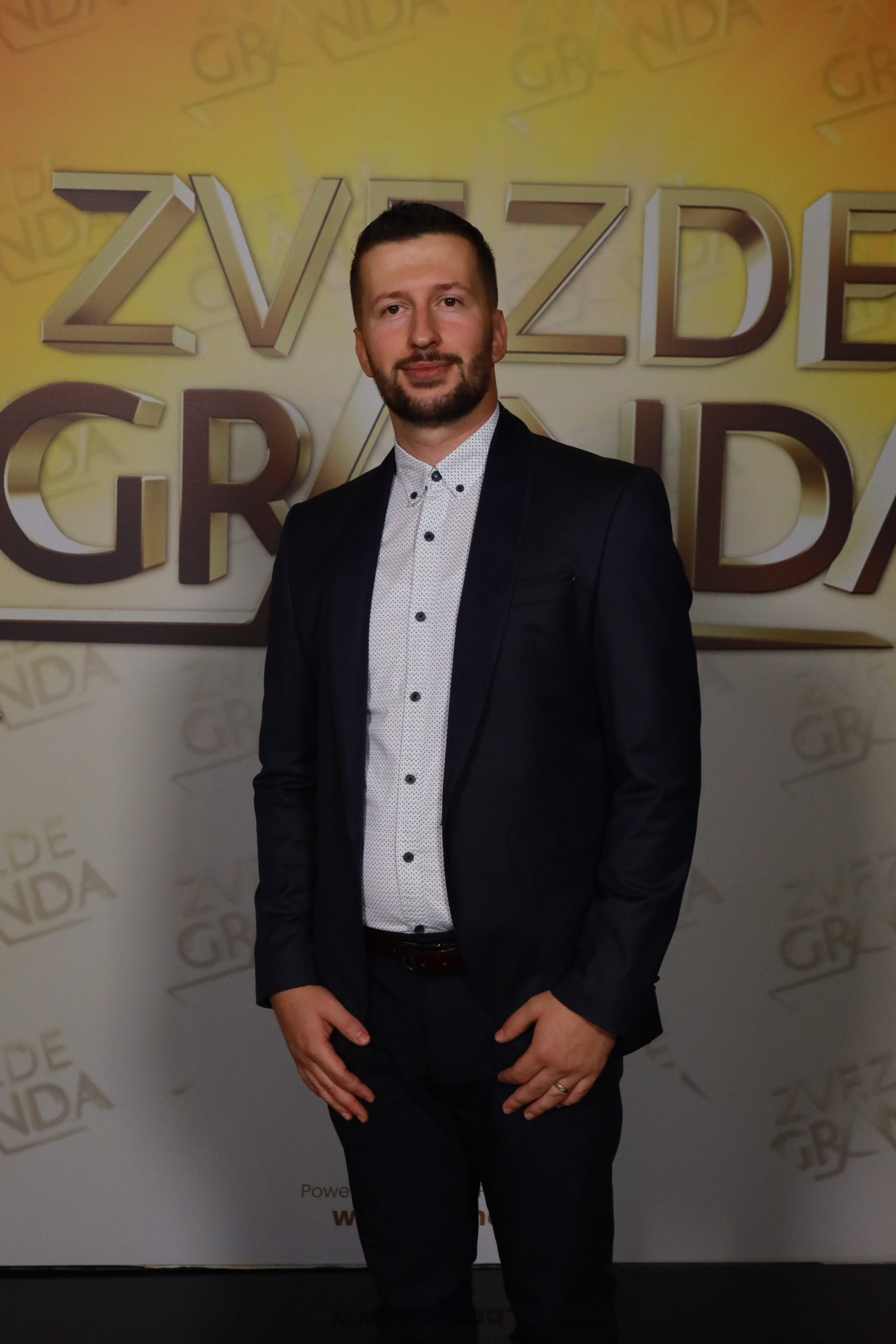 Ekskluzivno: Ovo su svi takmičari koji večeras pevaju u "Zvezdama Granda" 9 TARIK HODZIC 29 GOD. BURGAVA NEMACKA 4