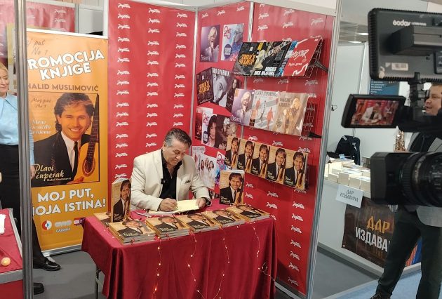 Halid Muslimović predstavio monografiju na Sajmu knjiga u Beogradu FOTO 4 WhatsApp Image 2025 10 29 at 13.50.40