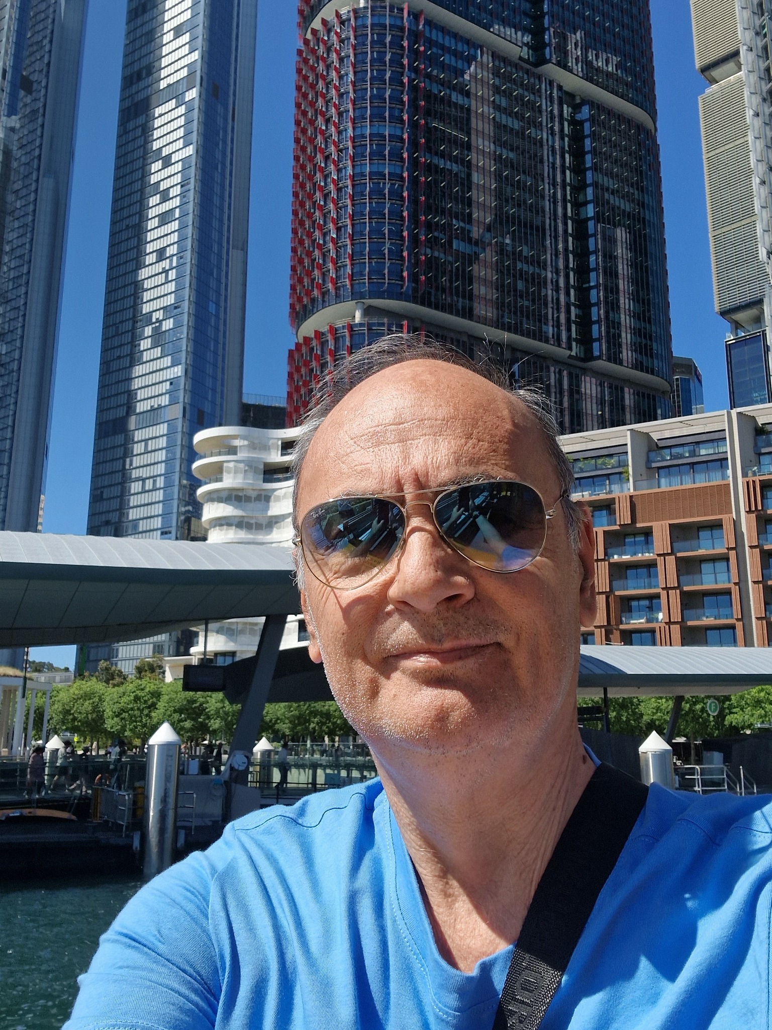 Razdvojio se od supruge, sad završio kod druge porodice u Sidneju: Aca Ilić objavio fotku iz australijskog doma 8 aca ilic