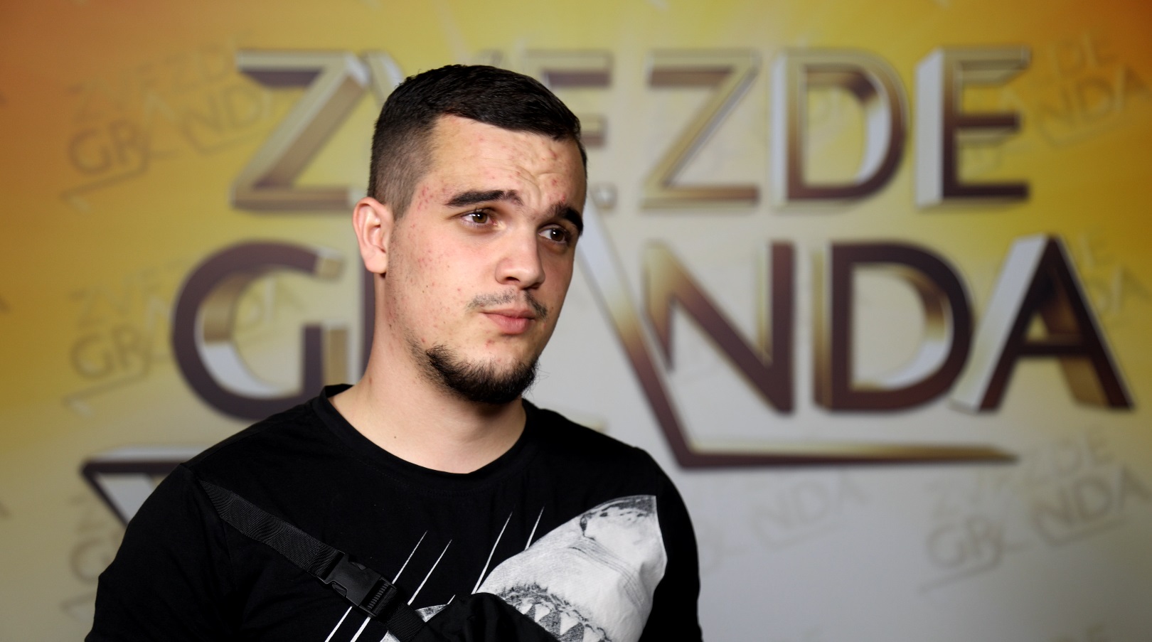 Inel Nukić se pojavio u bekstejdžu ZG, reakcija na pitanje o devojci sve govori VIDEO 8 inel nukic