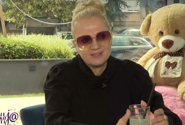 jellena nije lako biti ja