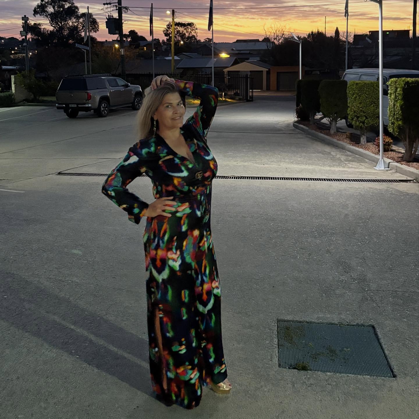 Stariji brat joj poginuo, mlađi umro od teške bolesti: Potresna priča naše pevačice Kristine Voiku 7 kristina voiku nikad nije kasno 1