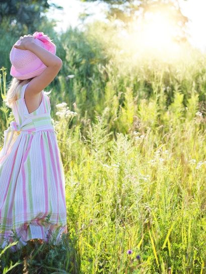 little girl 2516582 1280