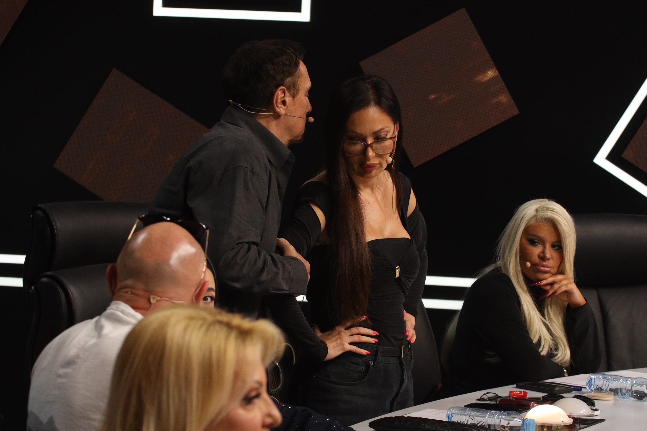 Dara nasmejala sve kritikom rodnog grada takmičara, Ceca joj odbrusila: ''Pa nije on gradonačelnik'' 7 0A0A0748