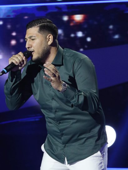 Elvir briljirao u Zvezdama Granda pa priznao: ''Sam sebe naježim dok pevam'' (VIDEO) 13 0A0A0791 1 e1763382421524