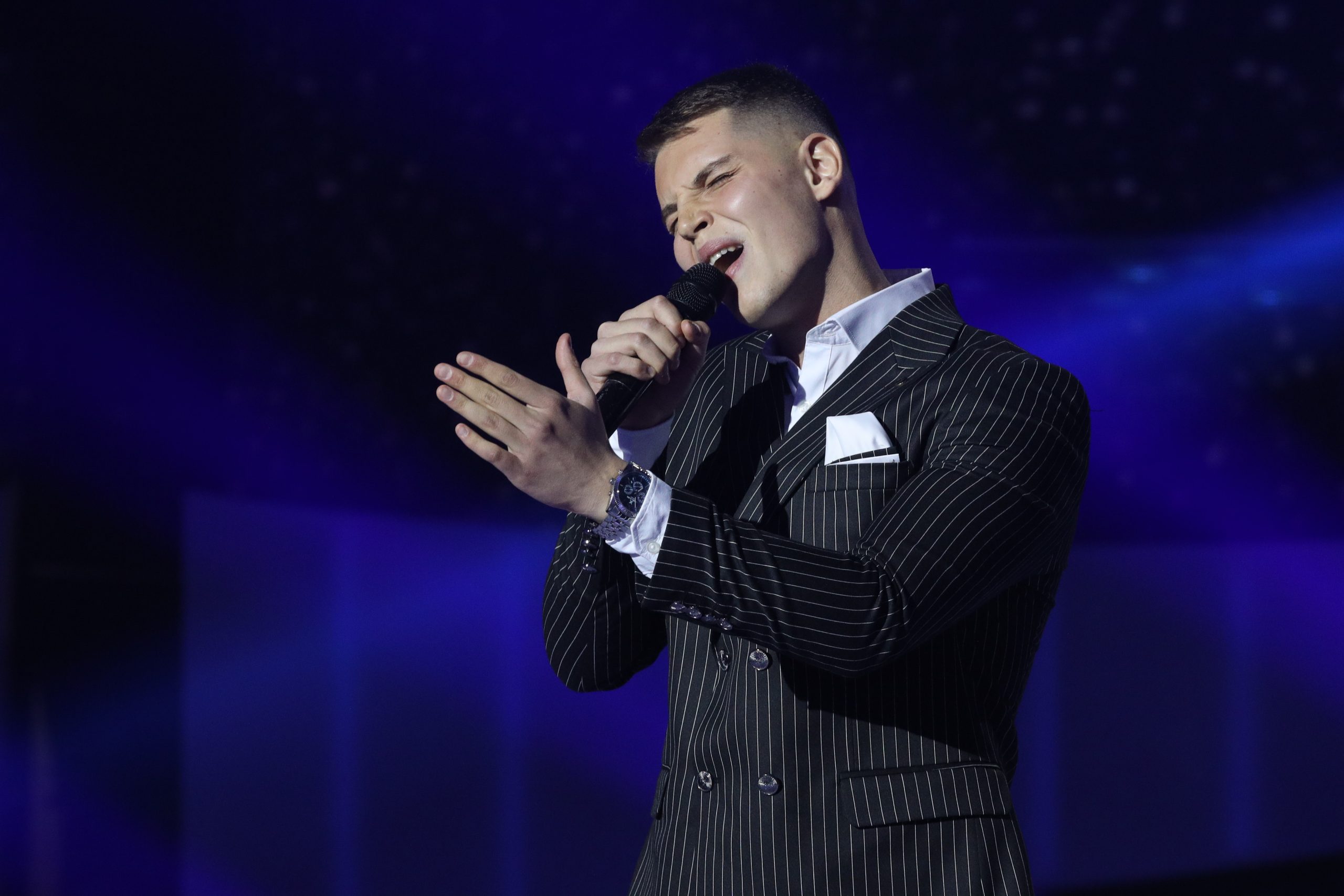 HIT: Takmičar priznao da je zavodio Daru Bubamaru, reakcija njegove devojke je urnebesna 10 0A0A0964