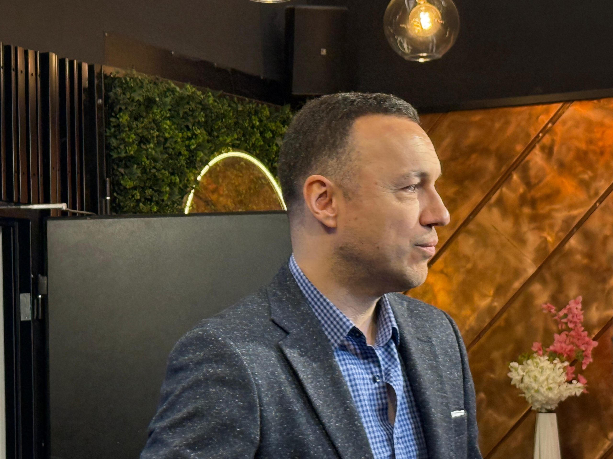 8eb1fb54 4ee2 4457 a9e4 d80d9ede6a19