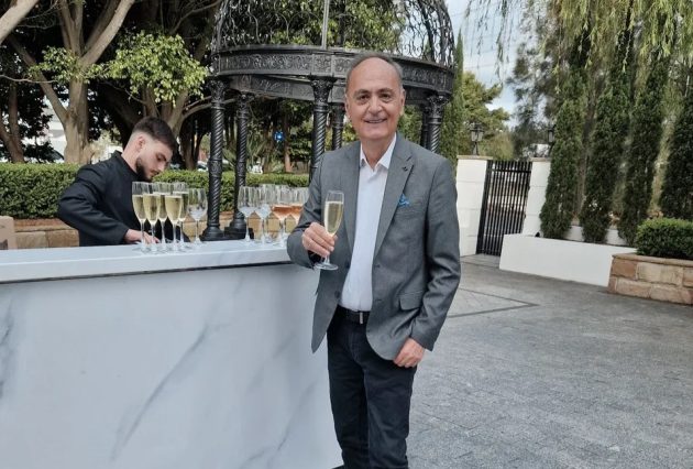 Posle 36 godina pevač spakovao kofere i otišao, sad ga je stiglo: "Ide mi se kući" 12 Aca Ilic 1 1 e1762958924136