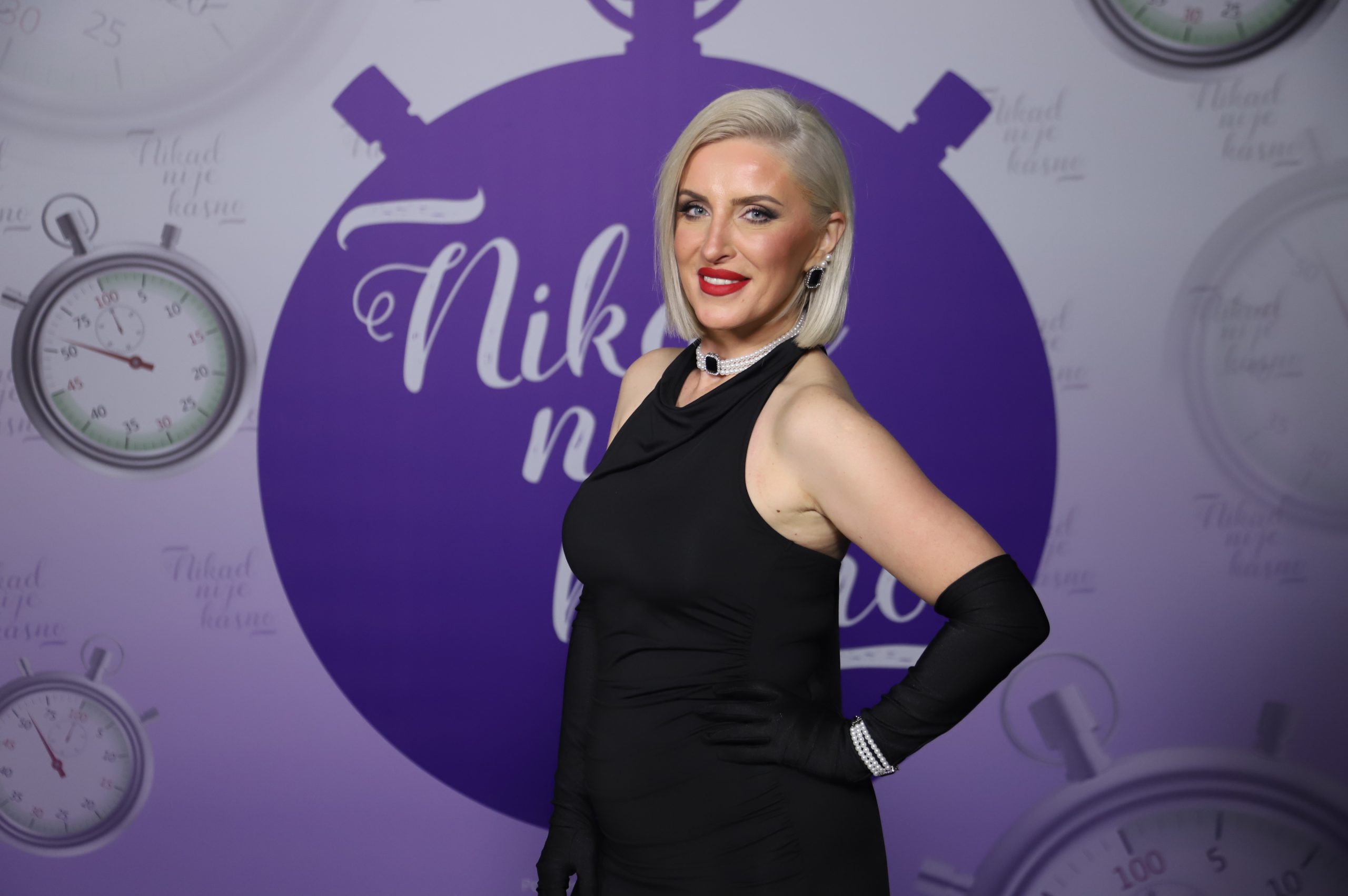 ELIZABETA EFTOSKA BETI 47 GOD. GOSTIVAR 1