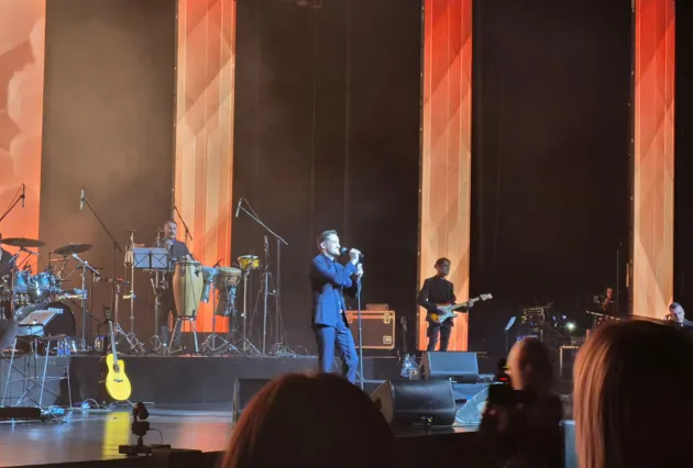 Mirza Selimović započeo spektakl prepun iskrenih emocija: "Ne mogu da verujem da sam napunio Sava centar" VIDEO 14 IMG 20251115 WA0137