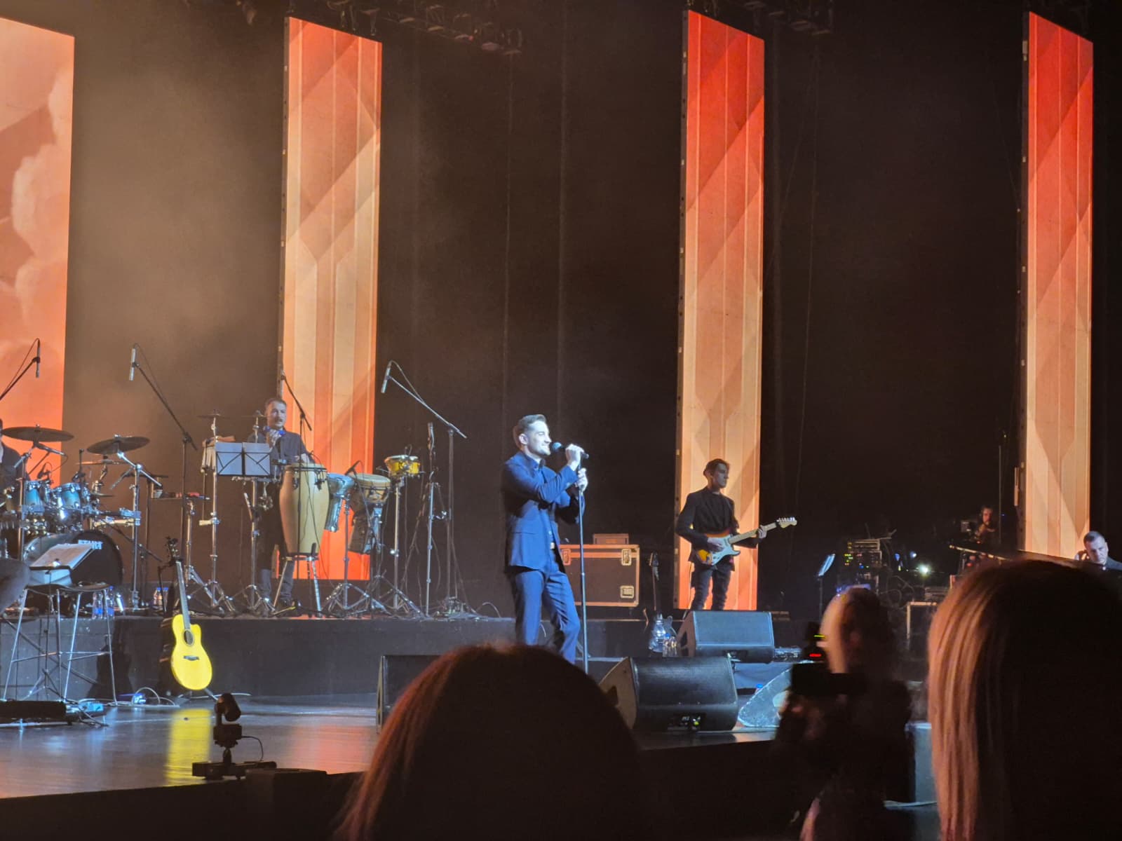 Mirza Selimović započeo spektakl prepun iskrenih emocija: "Ne mogu da verujem da sam napunio Sava centar" VIDEO 5 IMG 20251115 WA0137