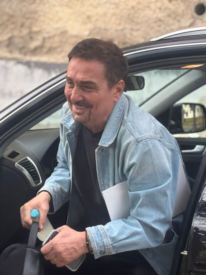 Keba se ukočio, jedva izašao iz auta, evo kako je došao do studija "Zvezda Granda" VIDEO 14 IMG 20251117 WA0013