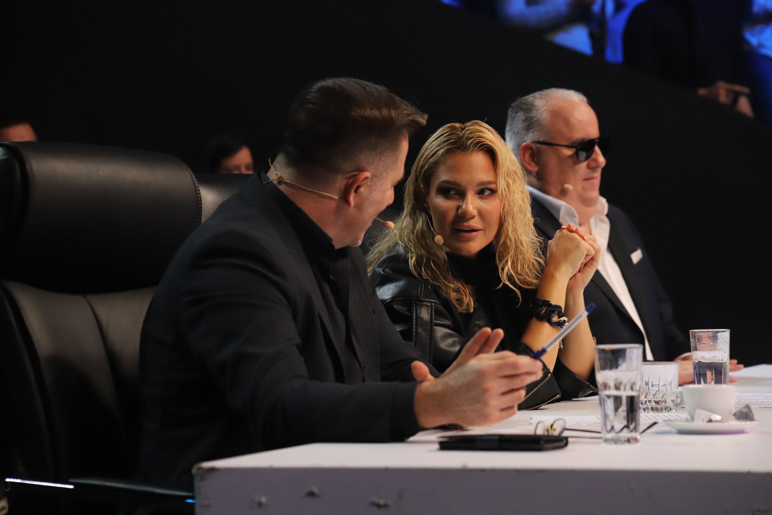 Bivši skijaš u emisiji "Nikad nije kasno": Stao na scenu Granda, a kad je pustio glas, svi su se iznenadili (VIDEO)