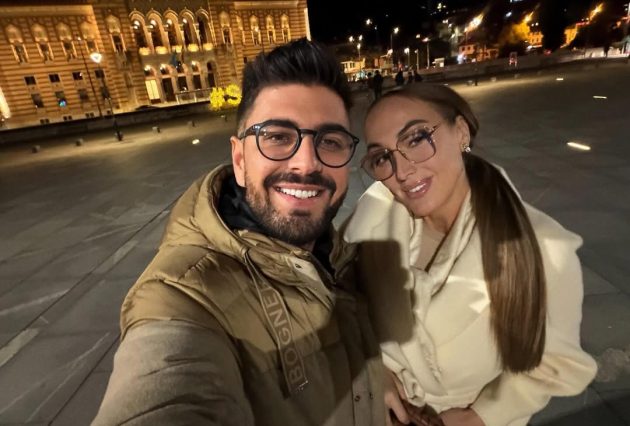 Priča o čoveku za koga se otimaju naše zvezde: Doktorirao lingvistiku, predavao na fakultetu, pa počeo da pravi hitove 9 Jer Sarajevo je grad dobre muzike…