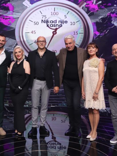 Minimalna razlika publike presudila: Koji kandidat ide dalje, a ko napušta "Nikad nije kasno" 22 KANDIDATI NNK SNIMANJE 21102025 FOTO ELENA 3