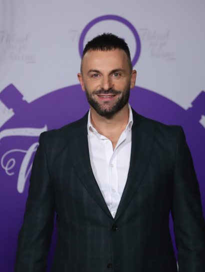 Prelep, uspešan, a još neće da se ženi: Maneken (45) šokirao priznanjem (VIDEO) 27 MILJAN RATKOVIC MIKI 45 GOD. BEOGRAD 12