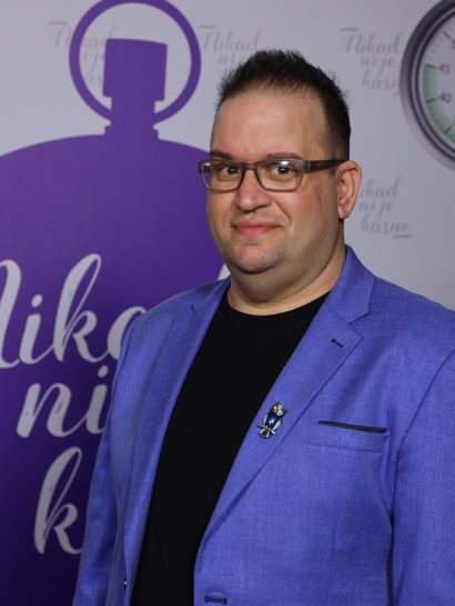 Učitelj iz Užica priznao da ima strah: "Imam utisak da će neko pomisliti da nisam dobro psihički" VIDEO 27 MILOS COLIC 45 GOD. UZICE 12