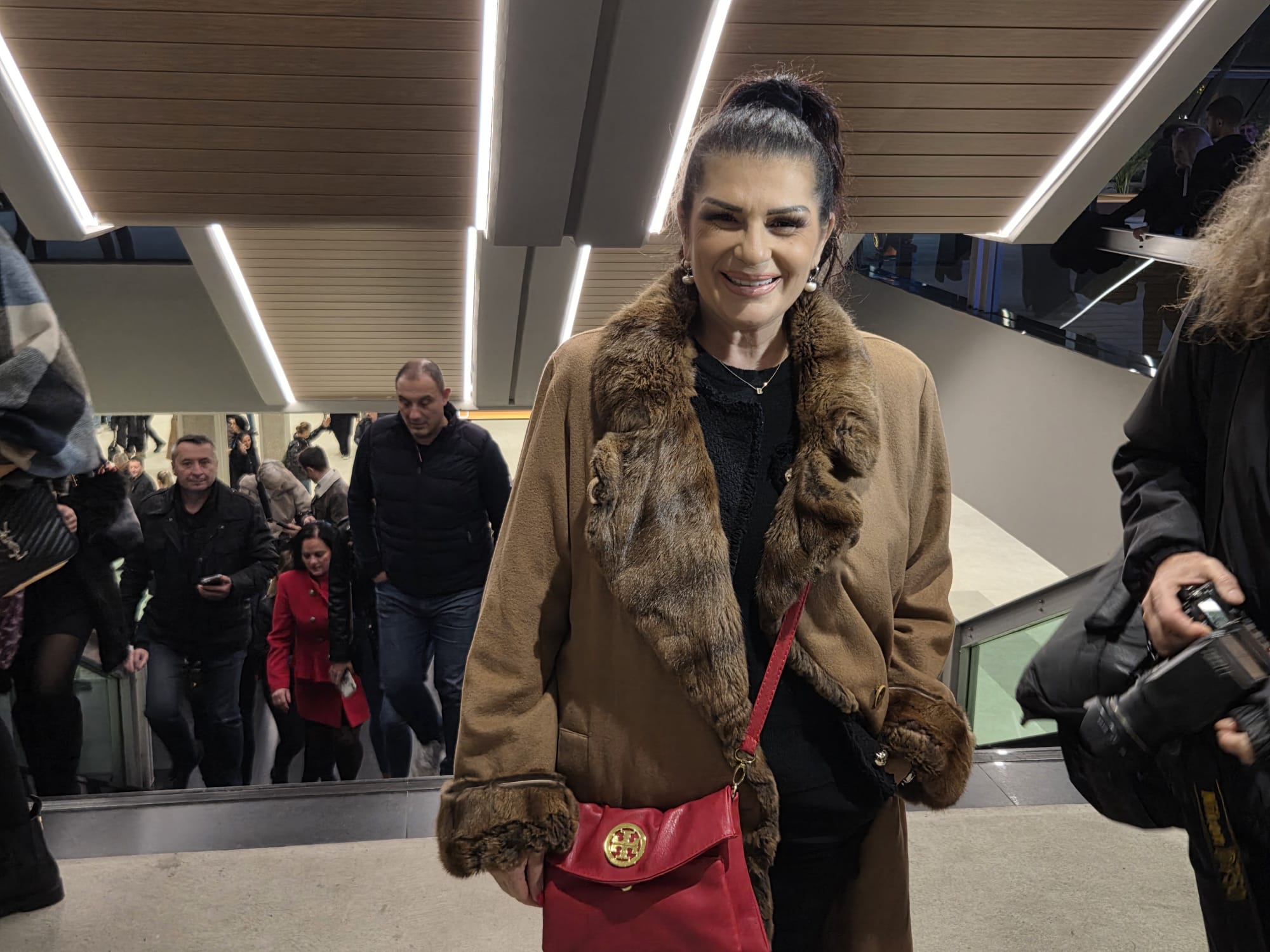 PHOTO 2025 11 12 19 45 34