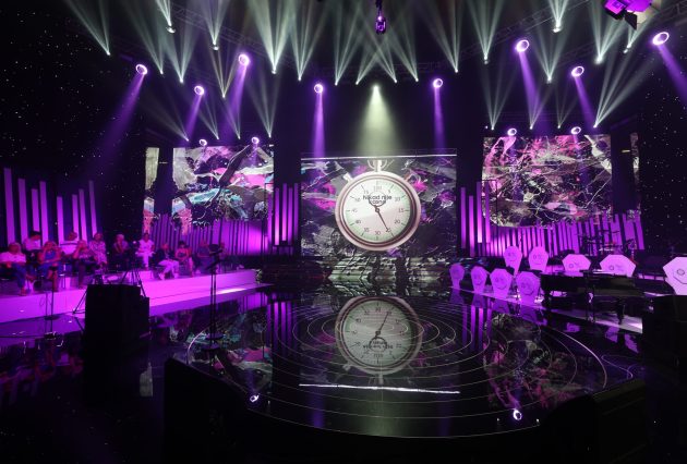 Ovo su takmičari koji će se večeras predstaviti prvi put u emisiji "Nikad nije kasno" 16 SCENA NNK NNK SNIMANJE 11092025 FOTO PETAR 4