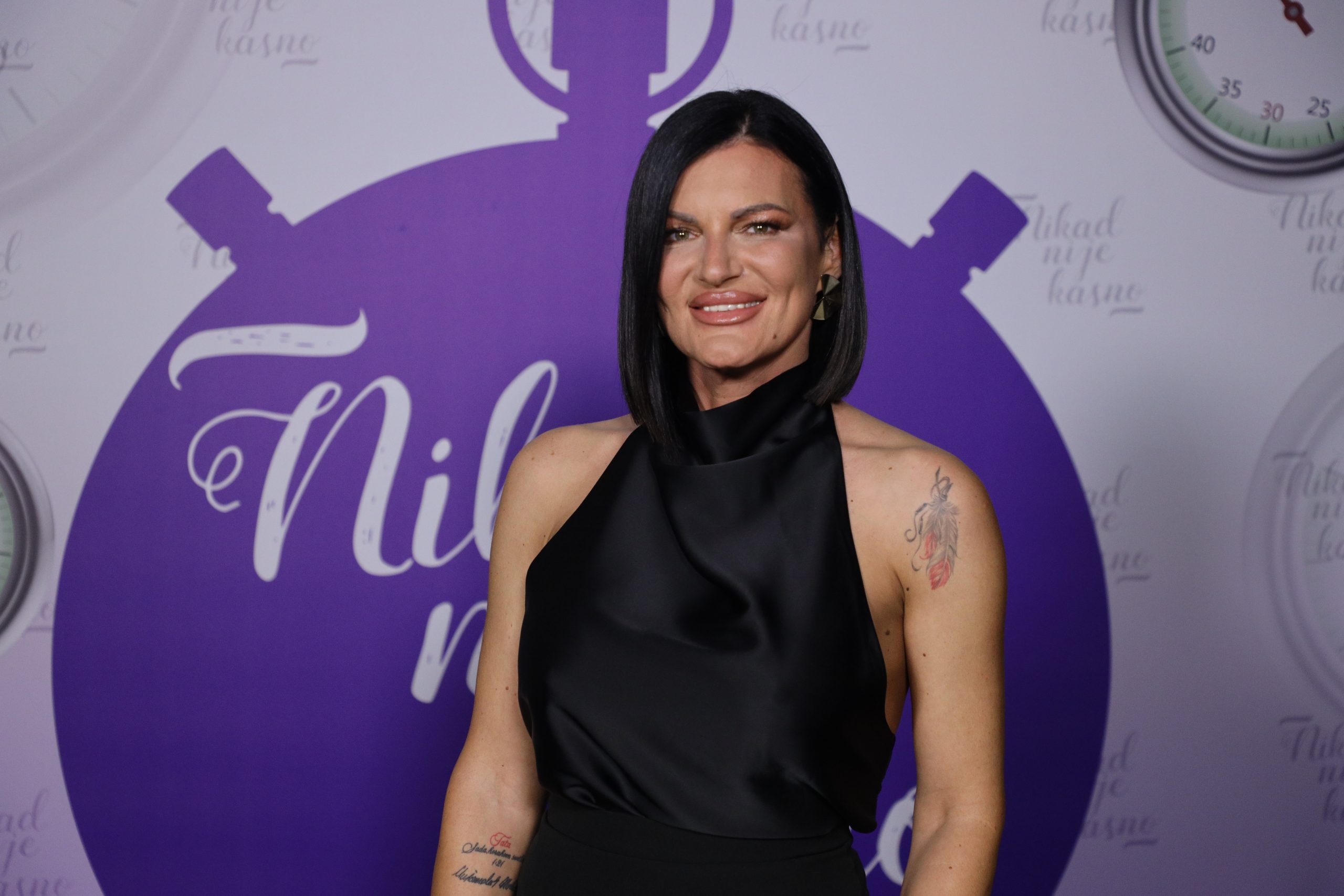 Slavica Mijailović učešće u emisiji Nikad nije kasno posvetila pokojnom ocu: "Ostala sam mu dužna" VIDEO 6 SLAVICA MIJAILOVIC BEKA 43 GOD. SABAC 4 1