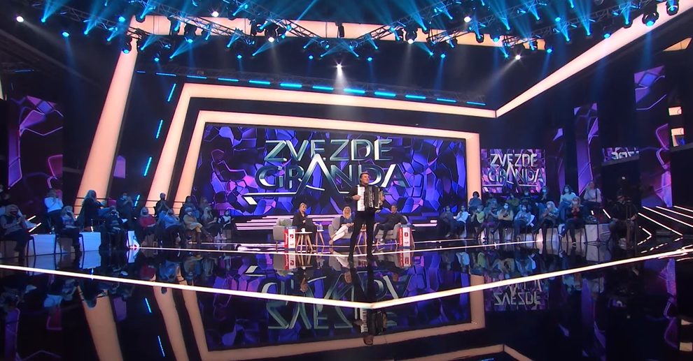 Mikica Gačić otkrio koliko pevači uzimaju za doček Nove godine, pa se dotakao svoje cifre: "Volim da radim tad" 6 Screenshot 2025 11 07 133024