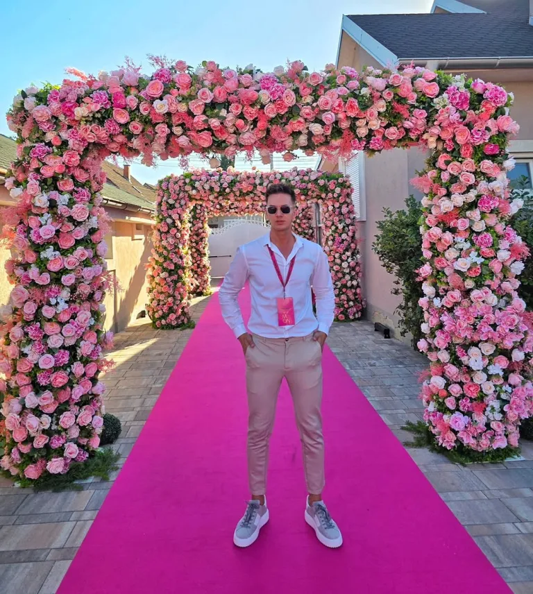 Sve je ljubav 💖 @zoricabrunclik official @magiconproduction 💫 768x856 1