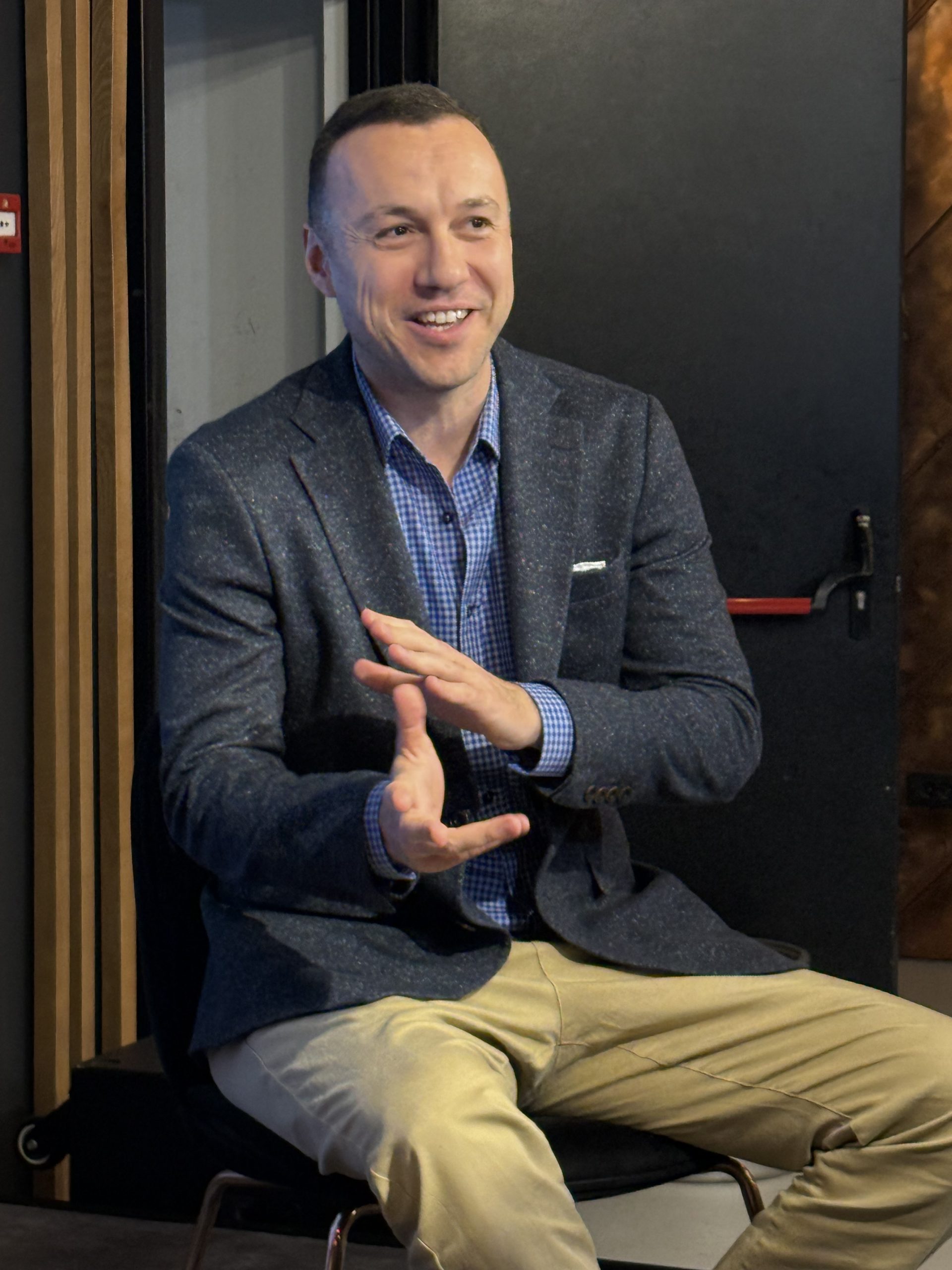 INTERVJU Bane Mojićević otkrio zašto ne bi mogao da bude u žiriju Zvezda Granda: Želi da se pojavi u drugom takmičenju VIDEO 6 bane mojicevic 2