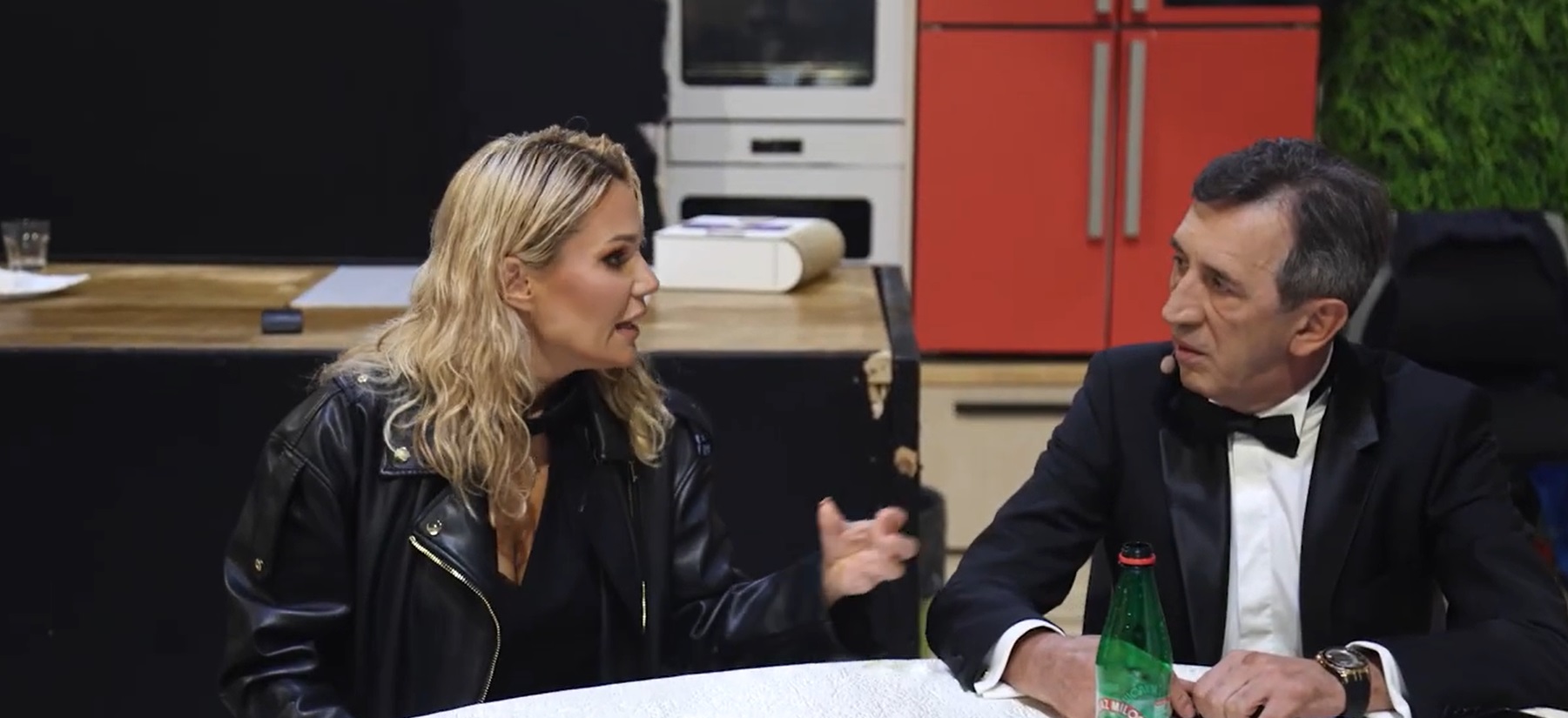 Zavirite iza scene večerašnje emisije: Dejan Matić razgalio sve u startu, Lena Kovačević ne skida osmeh s lica VIDEO 7 bekstejdz nnk 3