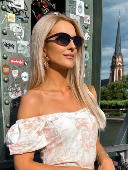 Jedna od najlepših Zvezda Granda otkriva: "Muvaju me žene više nego muškarci" 18 danijela ritan foto instagram