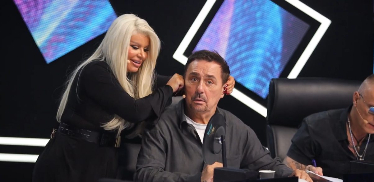 Haos pred početak emisije Zvezde Granda: Lete šuške po studiju VIDEO 9 dara i keba