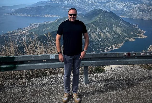 Zbog jedne stvari pevač odlučio da se razvede posle 17 godina braka: "Mozak mi se vratio na fabričko podešavanje" 13 knez