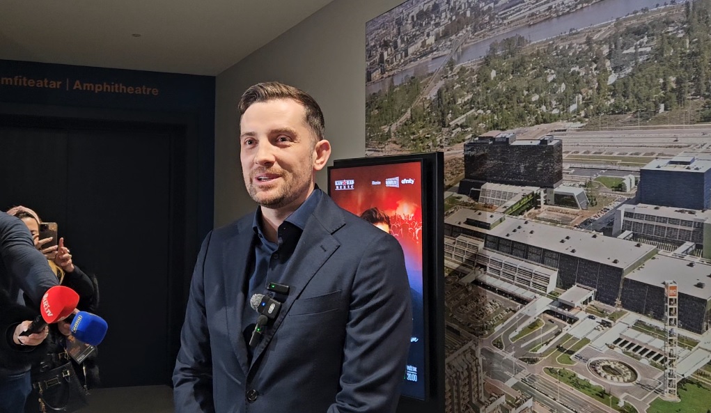 Mirza Selimović otvorio dušu pred koncert, progovorio o verenici koju vešto skriva od javnosti: "Pravićemo svadbu" VIDEO 5 mirza