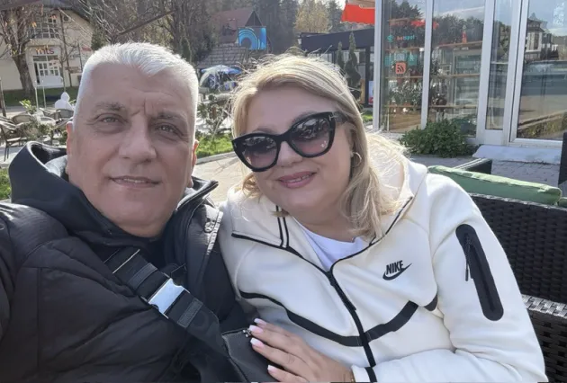 "Prošao je mnoga iskušenja": Pobednik "Nikad nije kasno" na ivici suza zbog objave na Fejsbuku 14 nevres hadzic sa suprugom